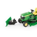 1/16 Big Farm John Deere X758 Lawn Mower with Blade and Cart - Image 4